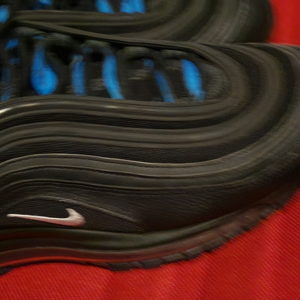 Nike air